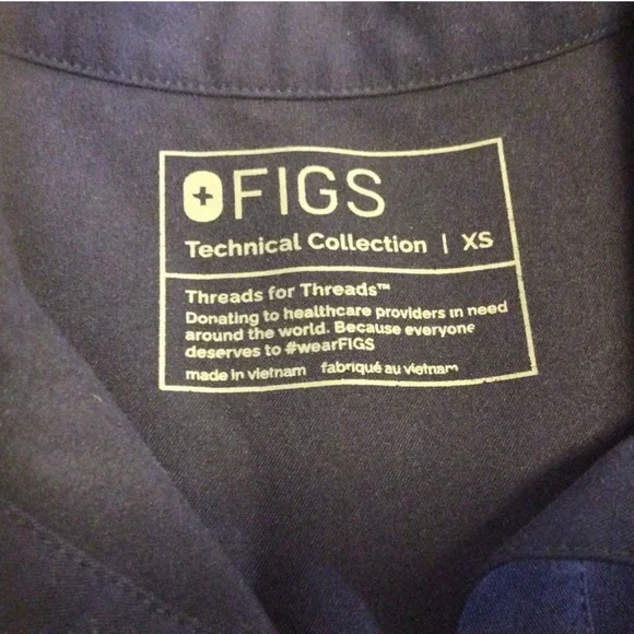 FIGS Rafaela Oversized Scrub Top Navy XS FIONx 3 Pocket Healthcare WXXSW1003 - Picture 5 of 7